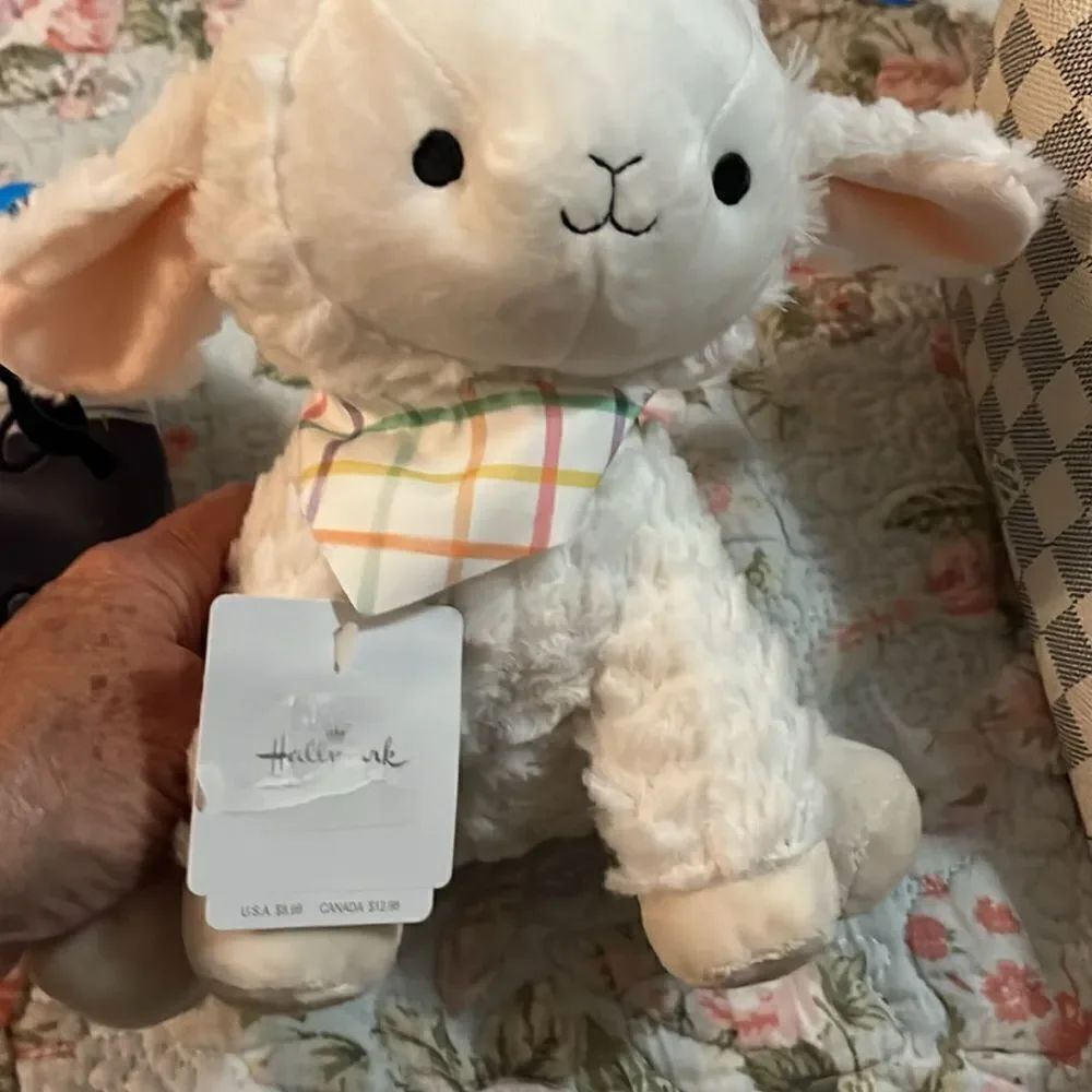 Adorable Plush Toy Set hallmark - Picture 2 of 4